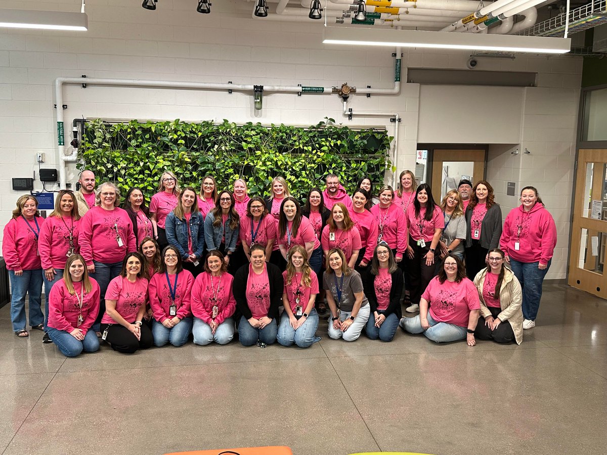 MidlandPS's tweet photo. T-SHIRT FRIDAY: Superintendent Penny Miller-Nelson and Associate Superintendent Kara Stark joined Central Park Elementary for a perfectly pretty pink moment - and it's for a great cause! The pink t-shirts are from Central Park's 4th annual Relay For Life shirt fundraiser. https://t.co/TPT2xO1sBS