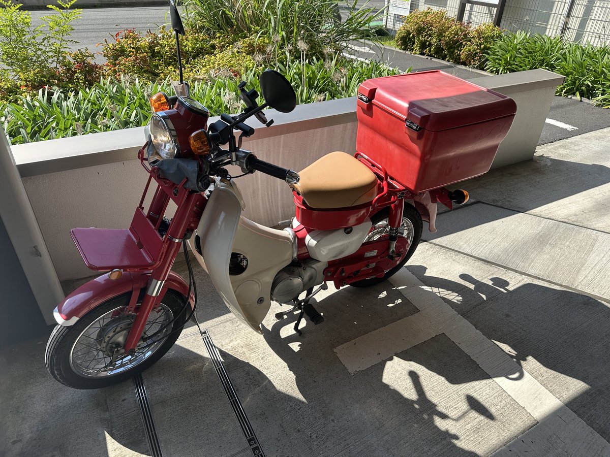odaibapost's tweet photo. 関係者各位:

md90取り敢えず退院しました。

今回の改修箇所は下記の通り
リアサスc125純正改造
マフラーcs90のリプロ品
エアクリbox加工
キャブ社外多分中華の何か😅
カムシャフトcs90用
腰上オーバーホール

旧仕様
ct110 ギア使い4速化
エアクリ　純正形状　ターボフィルター化
仕様でした。
続く https://t.co/qdD8ZBXJ09