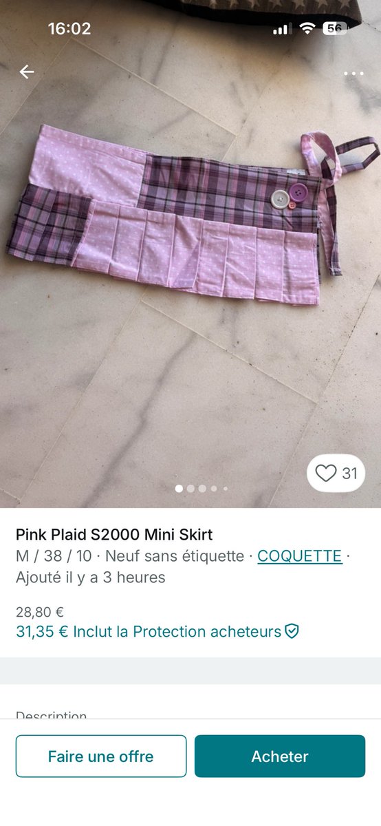 moicestalan's tweet photo. Une minijupe aussi courte ça se porte comment ? Elle est très jolie mais j’imagine même pas les courants d’air pour les filles, moi si je mettais ça ma bite pendouillerait comme une horloge de grand-père 😭😭😭 https://t.co/3I2dtkLO0N
