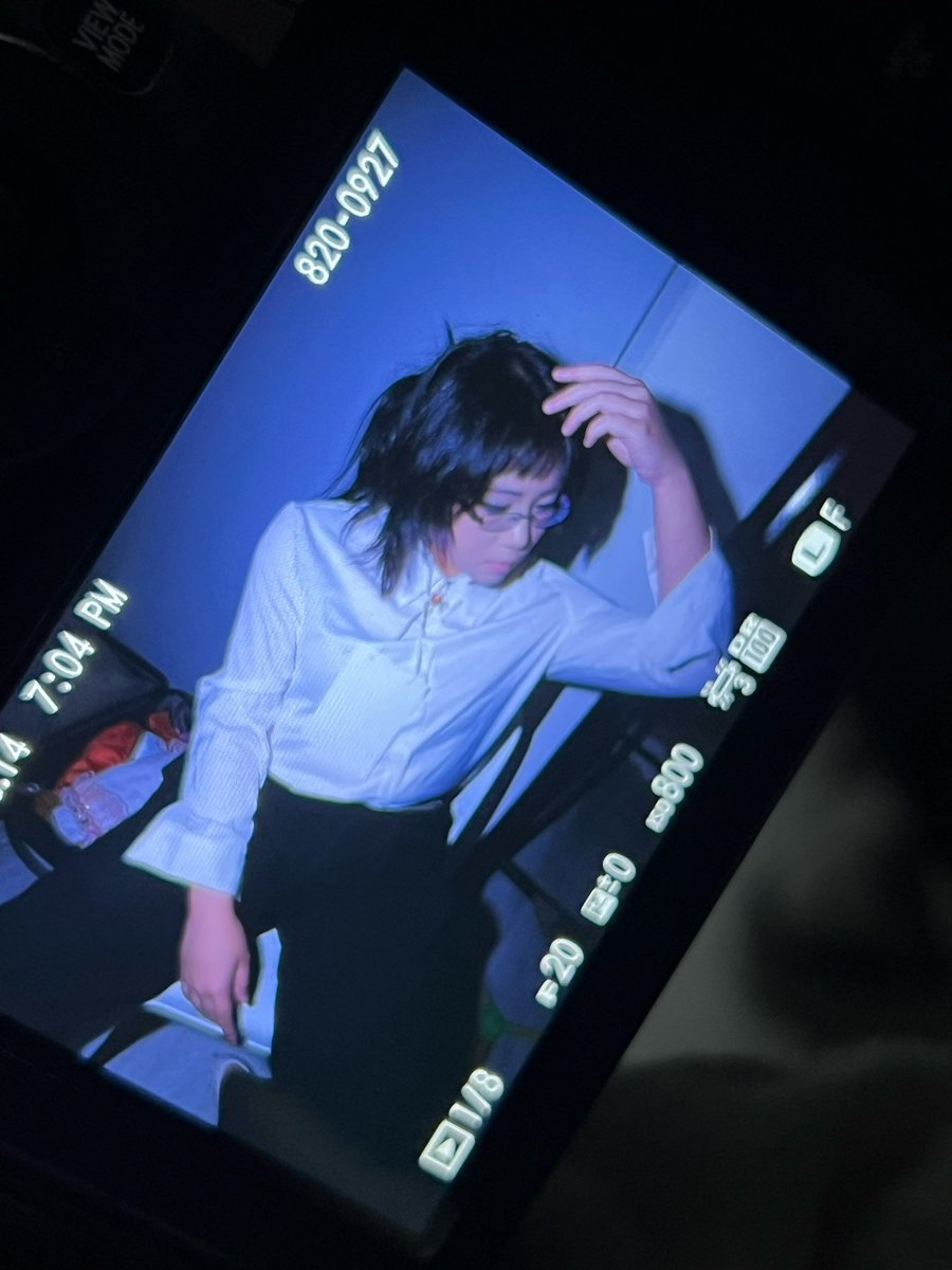 🦷🎀 tweet media