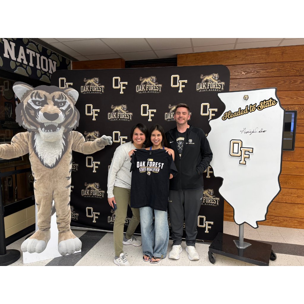 Oak Forest High School tweet media