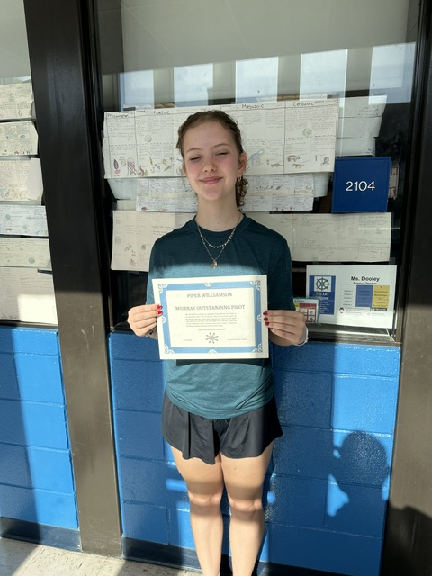 MurrayMS_SPPS's tweet photo. #Pilotprops of the week!Ms. Steinhoff would like to celebrate Piper Williamson.Piper is an amazing leader and continuously stands up for herself and others.She is a fantastic poet,swimmer and soccer player.Thank you for being a positive member of our community! https://t.co/W33qwRDQ5X
