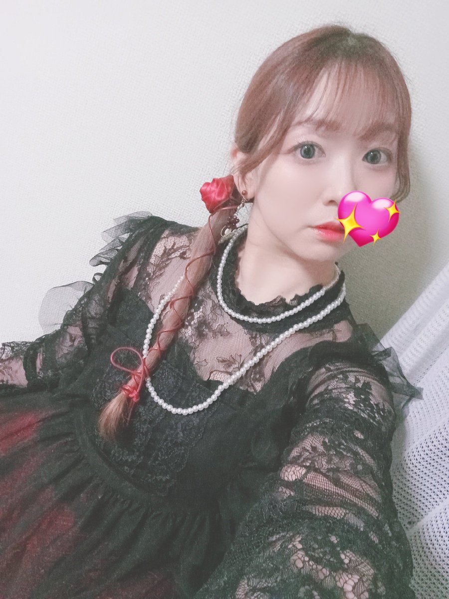 ももっこ tweet media