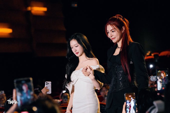 BiBe615762's tweet photo. Fly Higher 🍑🌻
We're so proud of you two 

THE LAST PROMISE
#BrokenOfLoveFinalEP
#FayeAtom #FayePeraya #AtomPariya #BrokenOfLoveFinalEP

Piccrd https://t.co/KtoFdZrHte