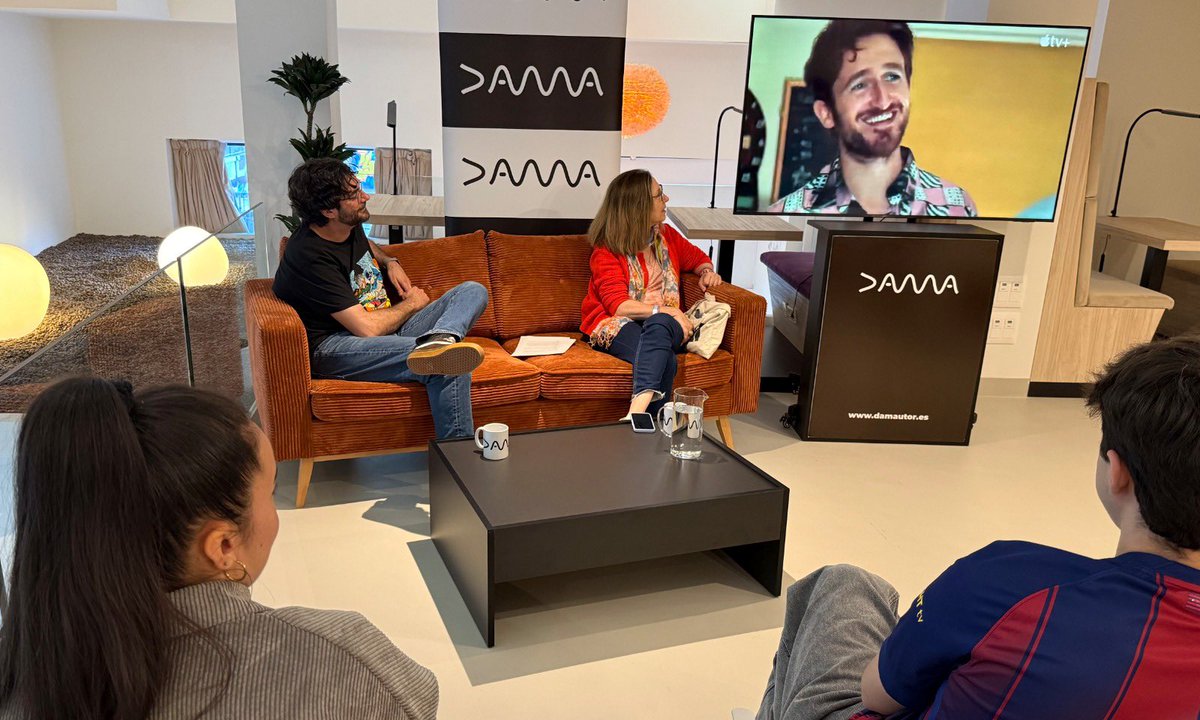 DAMA tweet media