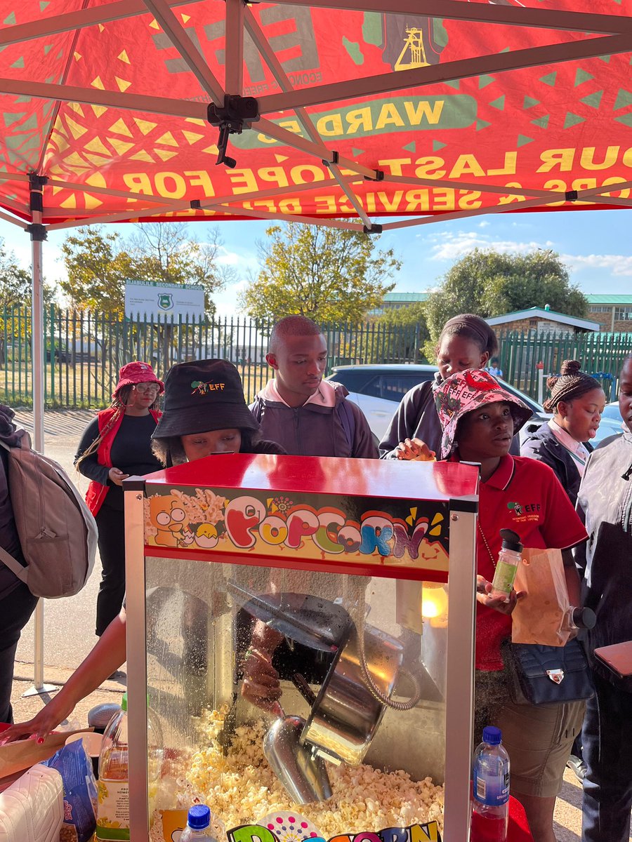 EFFGautengProv's tweet photo. 🚨In Pictures🚨

The EFF Ekurhuleni South Sub-Region conducted Mass Voter Registration Campaign at Sijabulile Senior Secondary School in Katlehong. 

#RegisterToVoteEFF  In The 2026 Local Government Elections On The Following Link: https://t.co/RdW8o1Zm4x https://t.co/B8eqPM8xzb