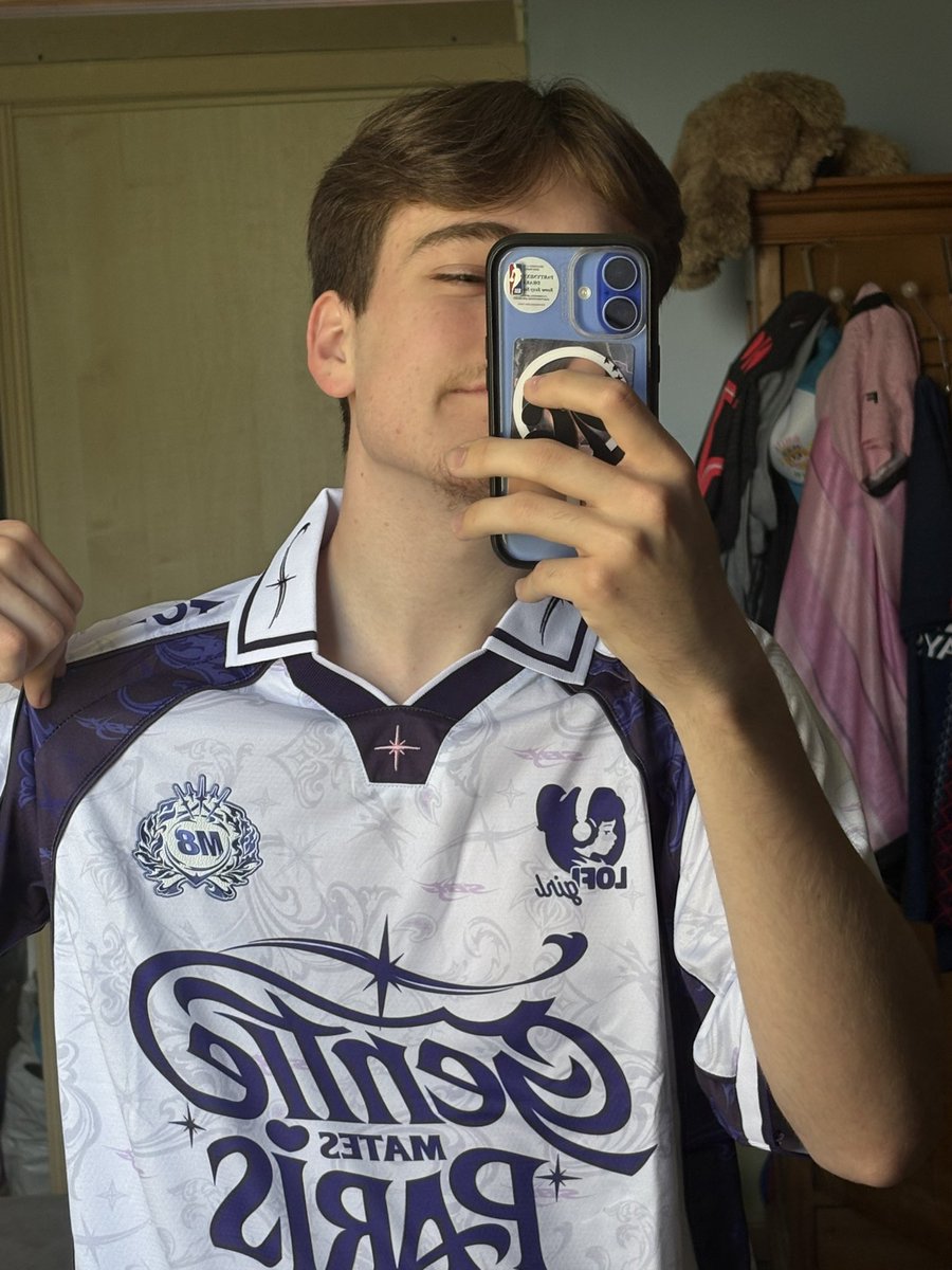 M8 théo 🦉🧊 tweet media