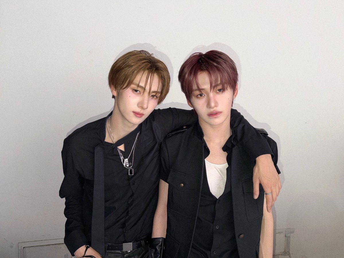 YJ tweet media