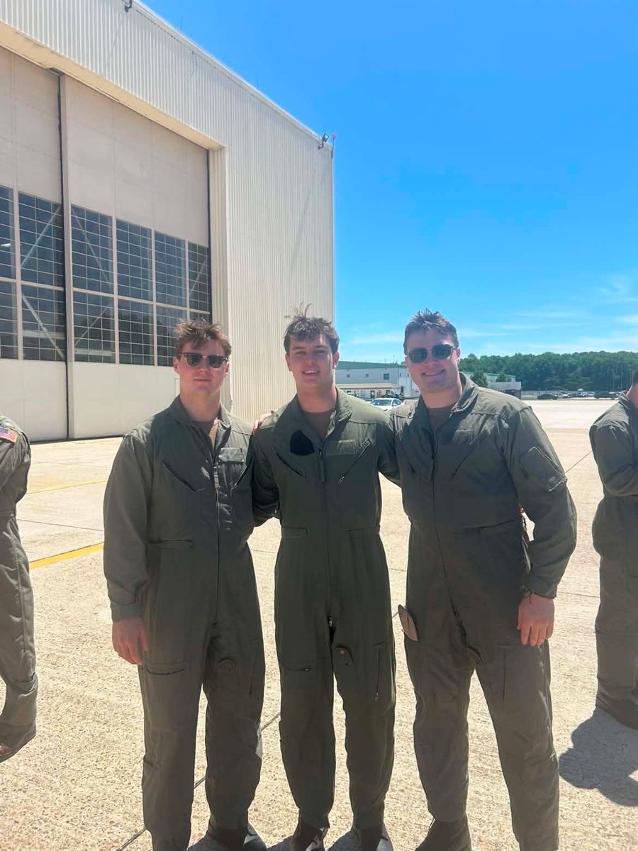 Navy Football tweet media
