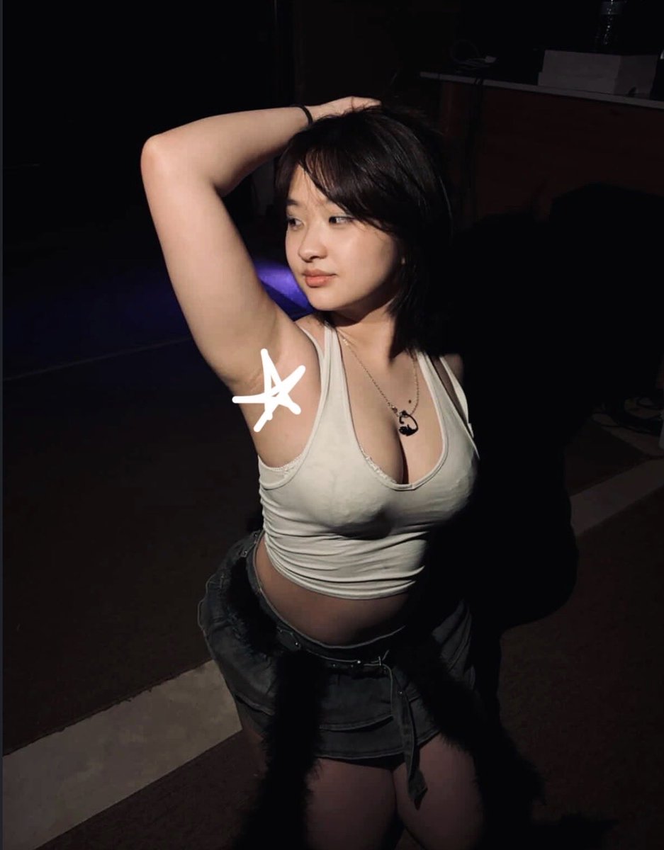 Ryanxst3's tweet photo. My Asian irl Jasmine is soo thiccc and built for bbc 😍 #wankchat #cuckold #irl #asian #raceplay #bbc #blacked https://t.co/biLN7qsE4F