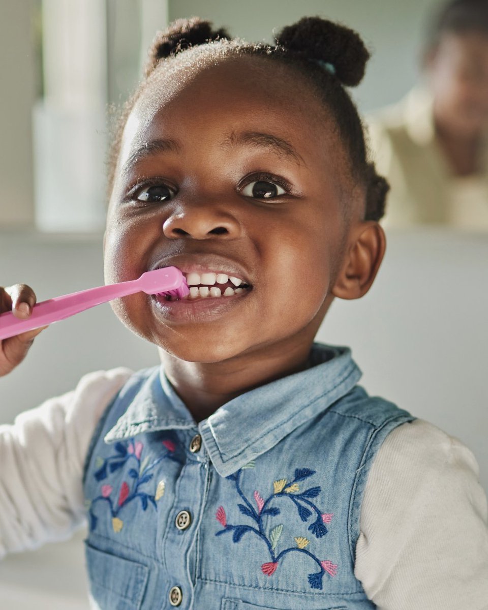 PediatricMiller's tweet photo. 🪥 Brush 2 times a day for 2 minutes… and don’t forget to FLOSS!

Healthy habits start young, and a little consistency goes a long way toward cavity-free smiles ✨
Parents — this is your reminder too 😉
#HealthySmiles #KidsDentist #FlossBoss https://t.co/O7XZGgRgIh