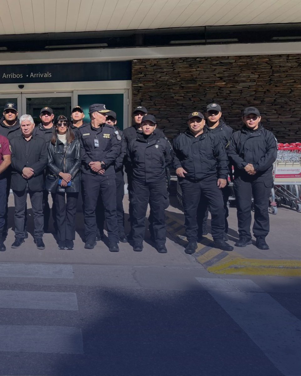 POLICÍA DE SEGURIDAD AEROPORTUARIA tweet media