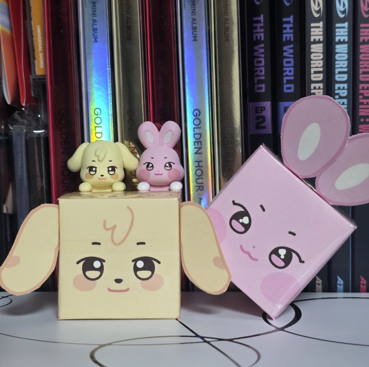atozho's tweet photo. 내가 만드는 튜덩이🐶 떵별이🐰도 매력있눼🥰
페이퍼토이 뚝딱뚝딱

@ANITEEZinX
#애니티즈 #ANITEEZ_IN_COLOR #Made_by_ATINY
#사운드웨이브 https://t.co/eiV4g0YX7u