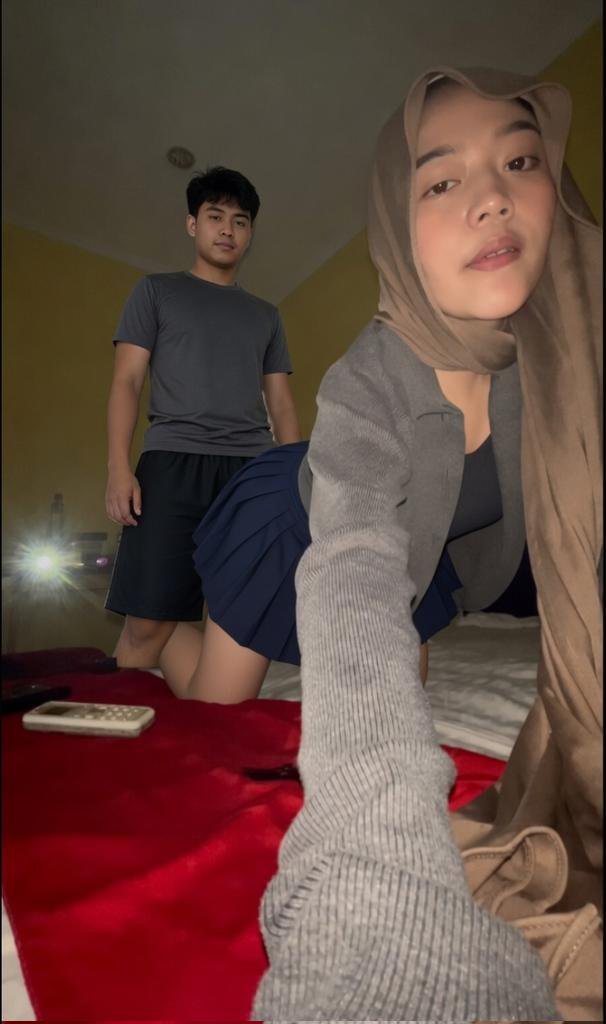 Yanasyalala's tweet photo. #Indoviral 
#jilbabviral
Vidio lengkap di link gaes
https://t.co/xMNAttpcei
https://t.co/xf3rm8fxP0
https://t.co/hdxqORy9Y7 https://t.co/4qhn8Kt0KK