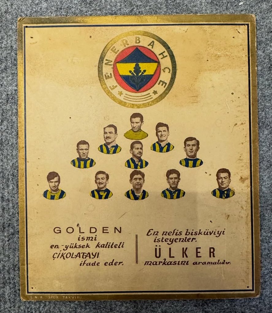 H1907K's tweet photo. Bir Instagram mezatında satışa çıkmış 1950'lerden Fenerbahçe görselli ve Ülker/GoldenÇikolata reklamlı şahane bir efemera. https://t.co/PD1mkAGpQ4