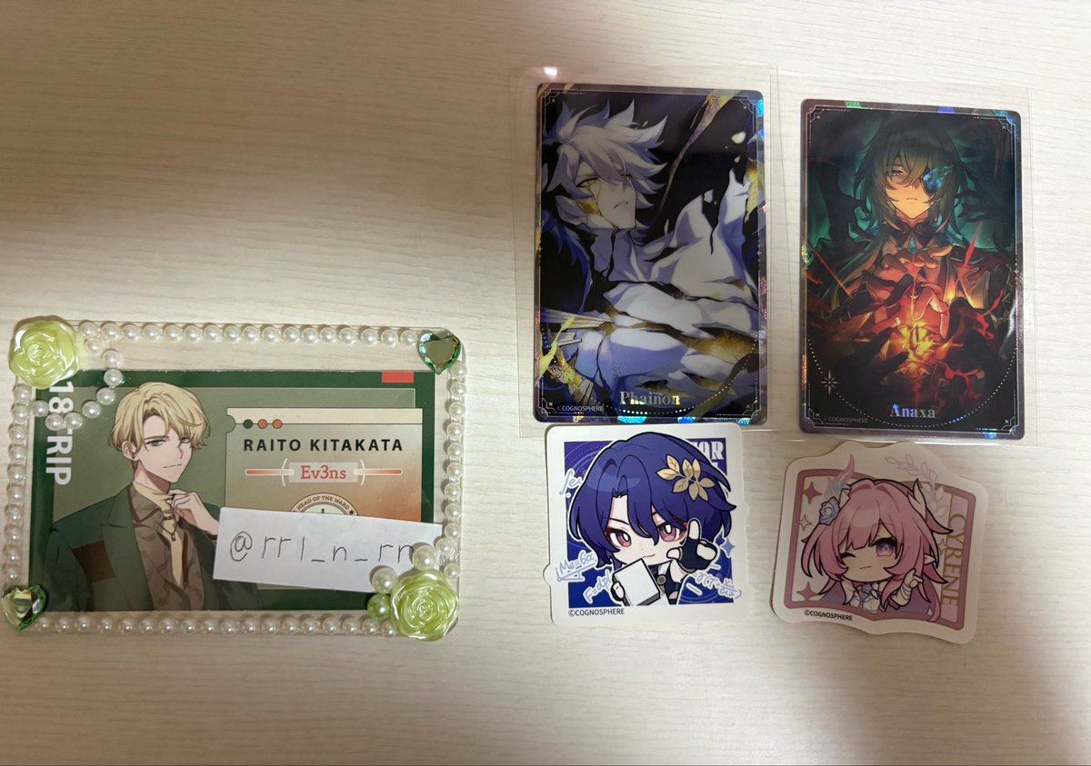 rr1_n_rn's tweet photo. 【交換】崩壊スターレイル　スタレ　スシロー

譲〉カード　ファイノン　アナイクス
　　ステッカー　レイシオ　キュレネ

求〉カード　キャストリス（通常優先）>セイレンス
ステッカー　ヒアンシー
しおり　キャストリス（通常）

郵送希望
カードキャストリス通常最優先
お気軽にお声掛けください🌸 https://t.co/6kVv3nuF62