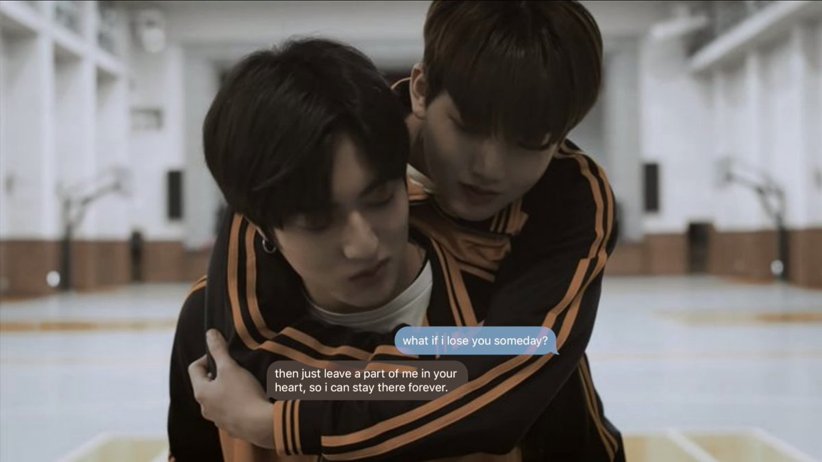 redsceperr's tweet photo. “𝘬𝘪𝘵𝘢 𝘢𝘬𝘢𝘯 𝘶𝘴𝘢𝘪 𝘥𝘢𝘯 𝘮𝘦𝘯𝘺𝘢𝘮𝘣𝘶𝘵 𝘨𝘢𝘳𝘪𝘴 𝘴𝘦𝘭𝘦𝘴𝘢𝘪.”
— #harukyu au. https://t.co/bA9F9Yxb5j