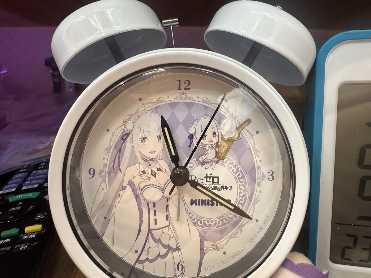 Re:ゼロ エミリア 目覚まし時計