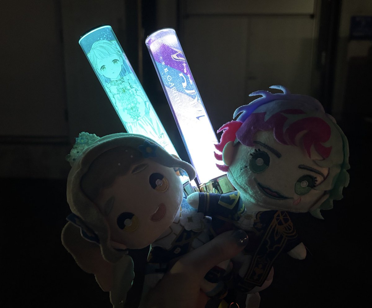 mumin__xx's tweet photo. 最高だった…
泣いちゃう…
もう終わっちゃうのか〜、、良かったなぁ〜、、って思ってたらここまでで半分です！って言われて笑っちゃった笑
大ボリュームで最高でした！！
ライブ初出演組の一言一言に涙腺崩壊した。
ちまちゃんも力ちゃんもかっこよかった…
 #Uncharted_Spheres https://t.co/QtdJ4C6Dkh