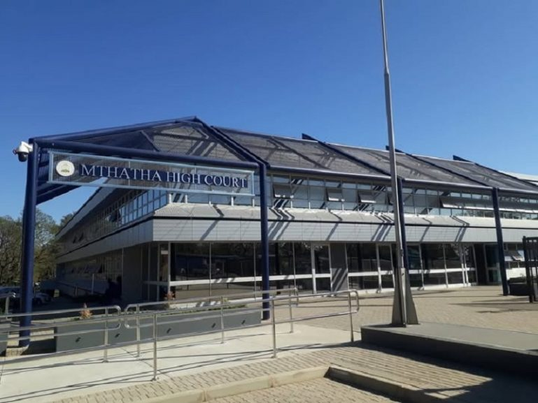 SABCNews's tweet photo. The Judicial Service Commission (JSC) has suspended Eastern Cape High Court Judge Belinda Hartle, following an enquiry into allegations of incapacity, gross incompetence and gross misconduct. https://t.co/1UoTTfWGT4 https://t.co/Qt9XUEi6R6