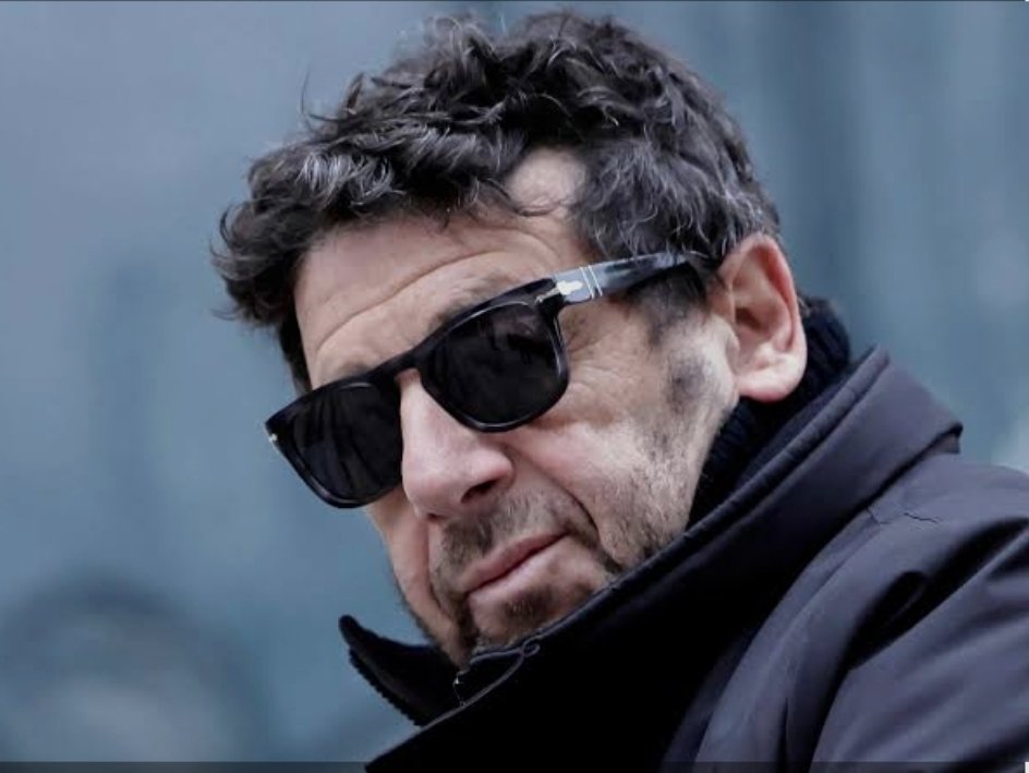 filActuExpress's tweet photo. 🇫🇷 ALERTE INFO L’animatrice Flavie Flament accuse Patrick Bruel de l’avoir VIOLÉE en 1991, alors qu’elle était encore mineure. Elle a déposé plainte. (Mediapart) https://t.co/vZyvi2o9m4
