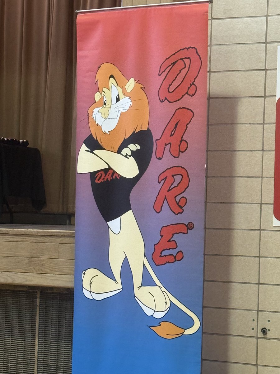 KaraffaAlyssa's tweet photo. Conneaut DARE graduation-Congratulations to all of the 5th graders and our student speakers! @TedHaselman @BGSchools https://t.co/GOseBTeLpb