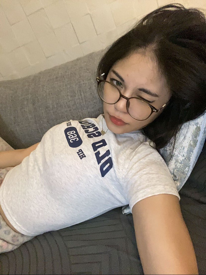 dani tweet media