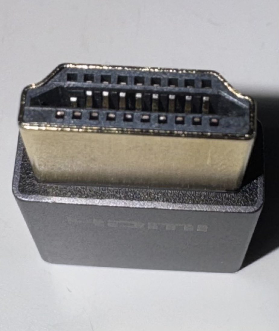 sinter__'s tweet photo. This thing tricks your computer into thinking an HDMI external display is connected, so it won’t go to sleep. https://t.co/EKZkmM7DZU