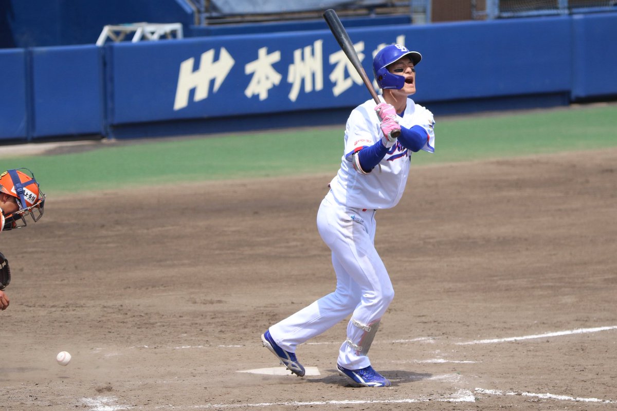 shin11_dragons's tweet photo. ドラゴンズ　チケットお譲り

5/26(火)
vs東北楽天

内野A席　一塁側
10列以内　2連番

仕事の都合で行けなくなったためお譲りします。
現地、郵送どちらも可です。

#ドラゴンズガチャ https://t.co/koFYCoJk93