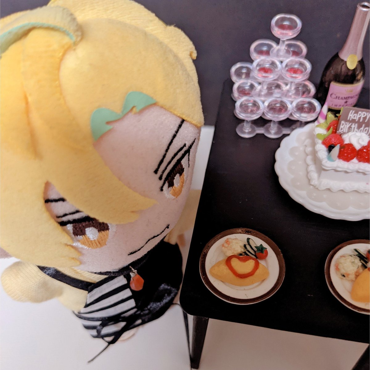cha_nok1's tweet photo. 🎉ʜᴀᴘᴘʏ ʙɪʀᴛʜᴅᴀʏ✨

好物でお祝い！ https://t.co/EeJqGkTeA8