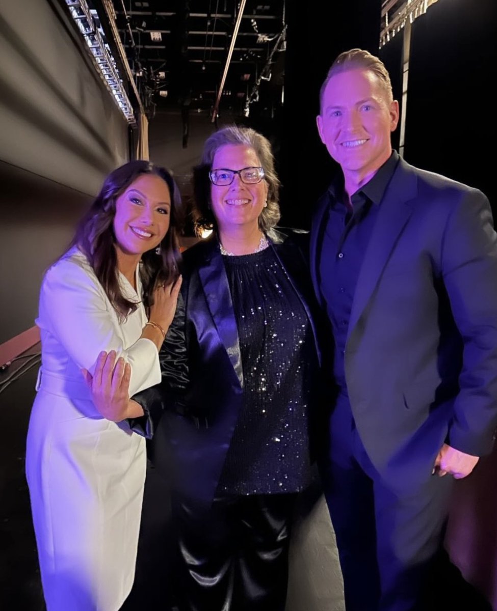 zone7squad's tweet photo. So excited to see these two wonderful people Saturday night at our book launch! The fantastic Julie Grant will MC the event! #TrueCrime #ColdCase #SerialKiller @JulieGrantTV @NancyGrace @CourtTV https://t.co/LrZMwZ1JrM