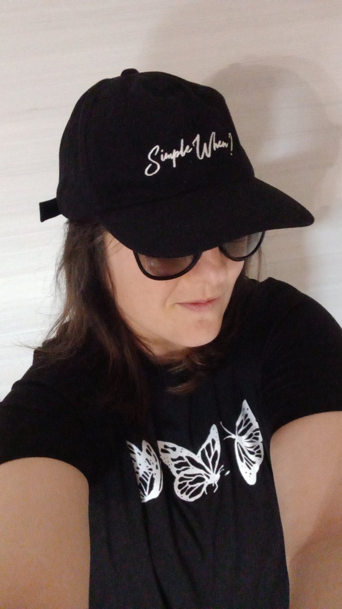 ChenItaly's tweet photo. Perché questo cappello fa stile...
#จุงอาเชน #JoongArchen @ChenRcj #simplewhen https://t.co/fDrdBppzUt