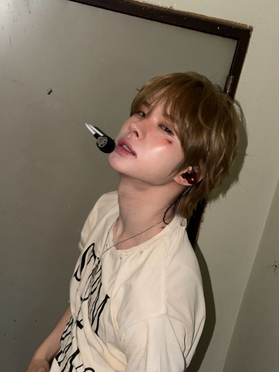 kyungminzone's tweet photo. KYUNGMIN weverse update #경민 https://t.co/51H9nhfXLS