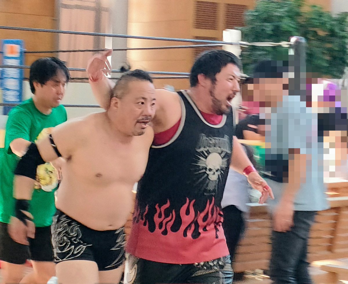 Saaki21987422's tweet photo. 5.10 プロレスリングDEWA@新庄
〈メインイベント➂〉
#デワプロ
#DPW
#SINDICATE https://t.co/NfFIkTakN5