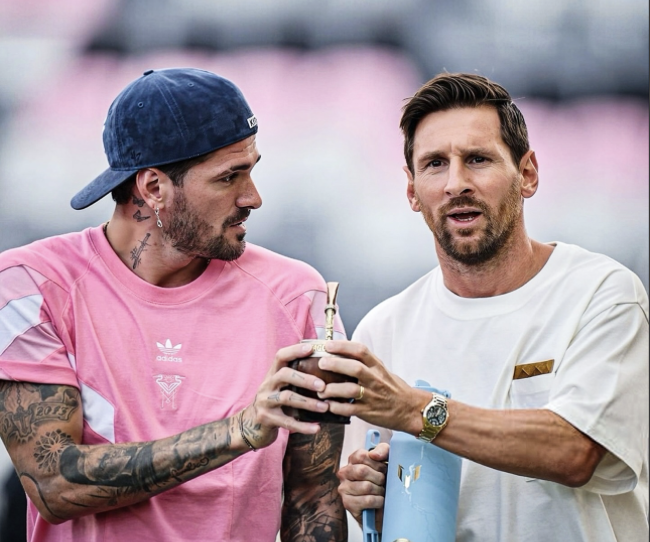 The Touchline | 𝐓 tweet media