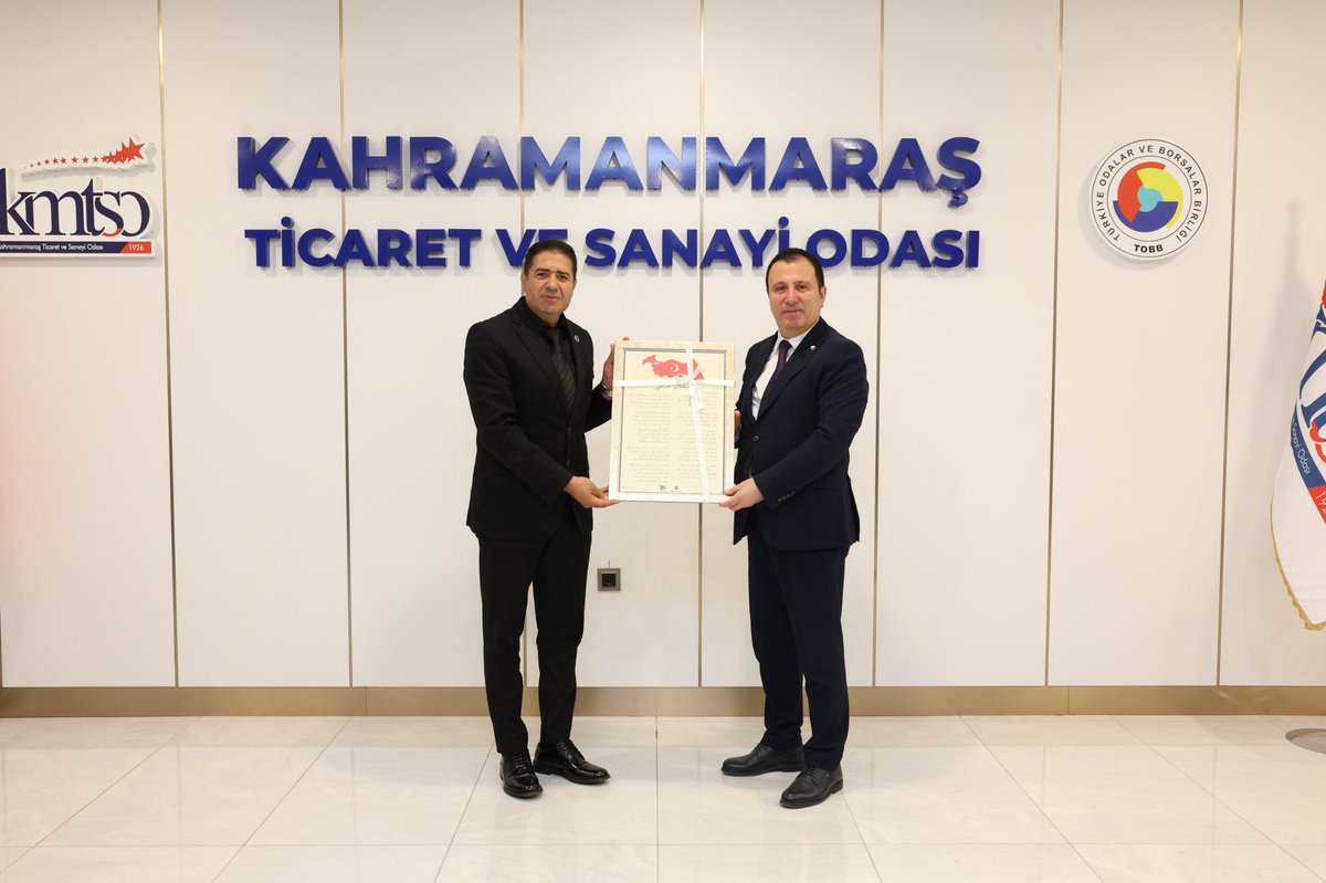 kmtso_tr's tweet photo. Yönetim Kurulu Başkanımız Mustafa Buluntu, Kahramanmaraş Girişimci ve Sanayici İş İnsanları Derneği (KAGİSAD) Başkanı Cemal Sarı ve Yönetim Kurulu Üyeleri ile bir araya geldi.

Ziyarette; Kahramanmaraş’ın ekonomik geleceği, sanayi altyapısının güçlendirilmesi, yatırım ortamının geliştirilmesi ve iş dünyasının ortak beklentileri üzerine istişarelerde bulunuldu.

Nazik ziyaretleri dolayısıyla KAGİSAD heyetine teşekkür ediyoruz.

#kmtso #ziyaret #istişare #kahramanmaraş
