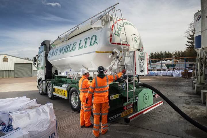 Commercial Motor tweet media