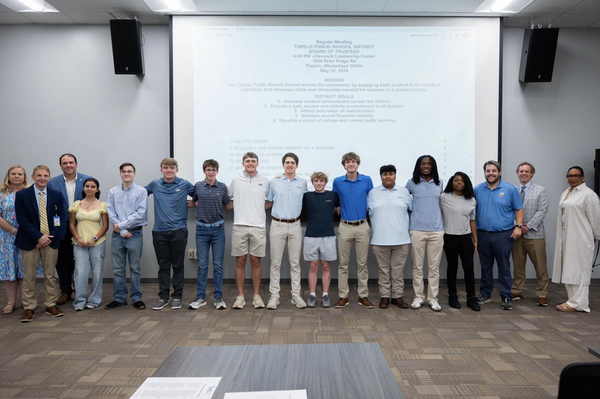 TupSportsComm's tweet photo. Busy week for Sports Comm! Board Meeting Recognition for media team of the year &amp; @TupFB Spring Game! #GoWave https://t.co/Nwv7i1hi0T