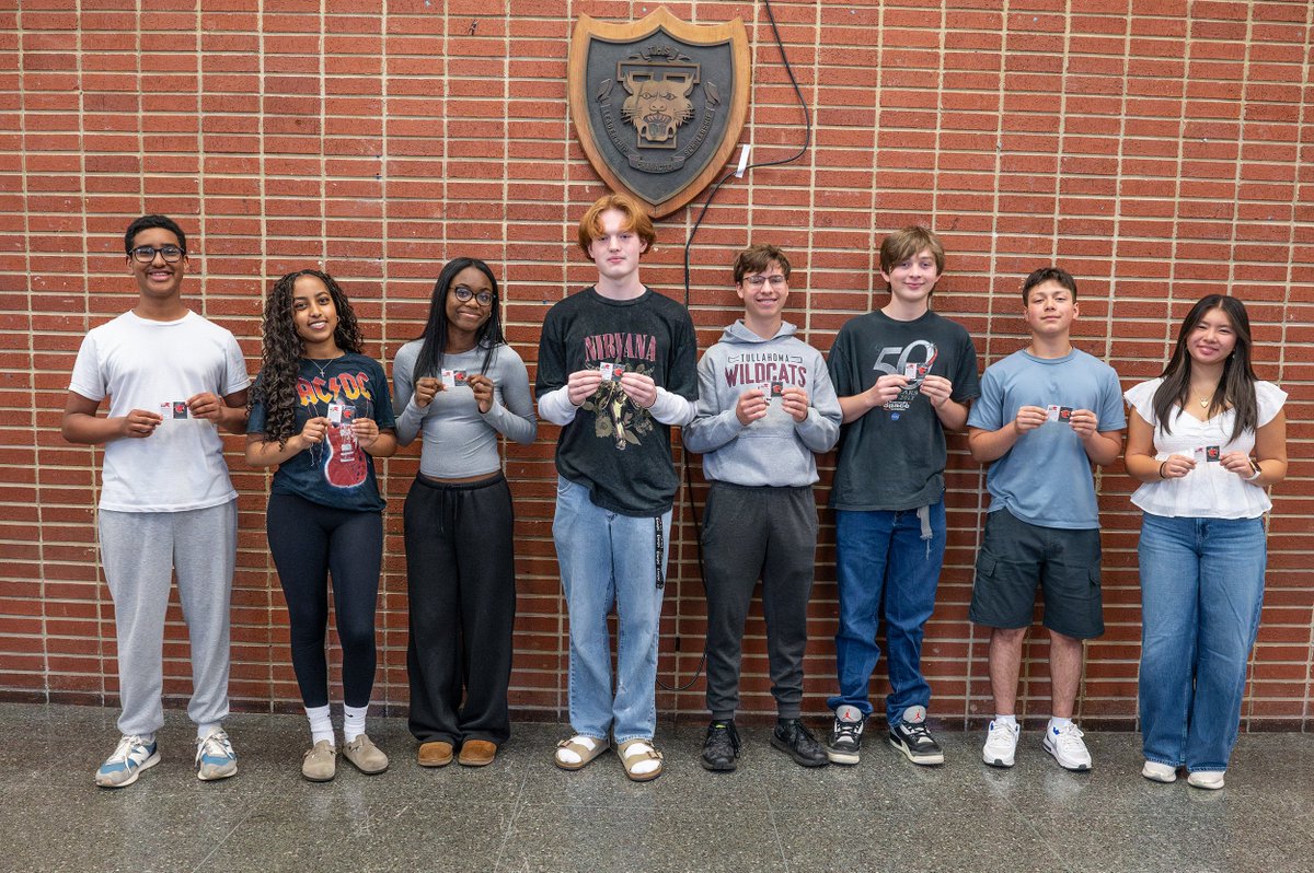 TCSPublic's tweet photo. This year, Tullahoma High School had 12 students enroll in one or more AP courses through the AP Access For All program. Students pictured are, from left: Abdi Regaa, Simera Shiferaw, De'Ana Jenkins, Wesley Hanson, Brayton Arant, Riley Trejo, Ethan Rodriguez, and Wen Ni Lin. https://t.co/LxIyDLAirZ