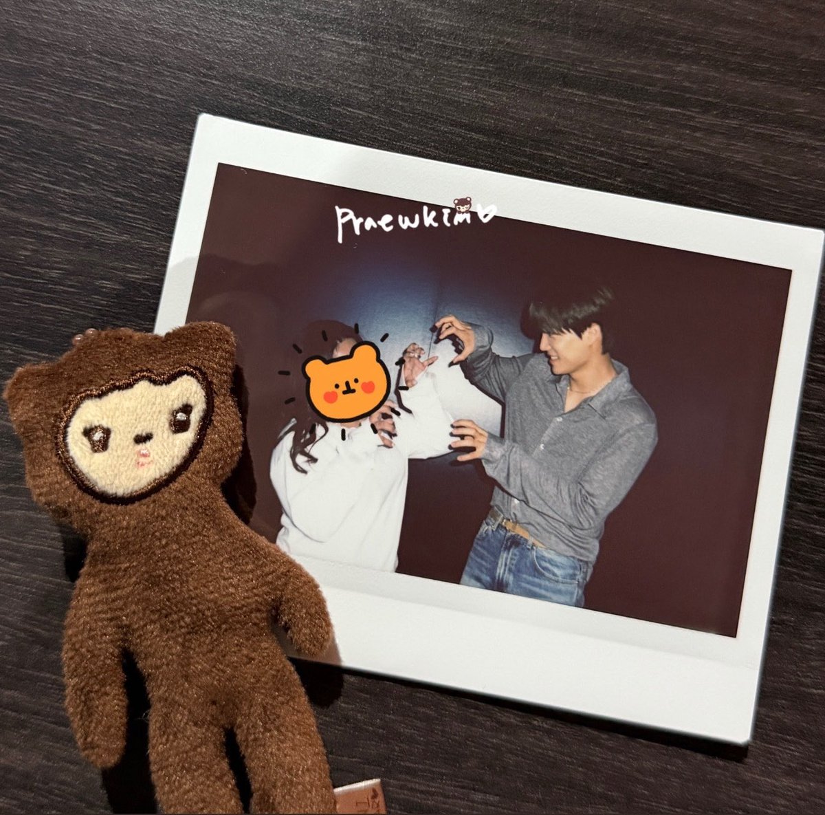 kaidiction's tweet photo. NOOOO NOT THE KITTY POSE OMFG 😭 https://t.co/Q6bpIR6sMT