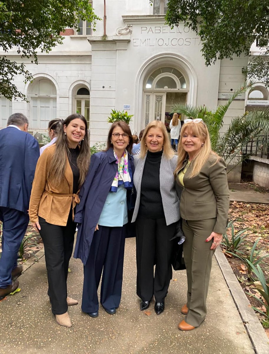 ConamMutual's tweet photo. 🩺RECONOCIMIENTO A UNA FIGURA CLAVE DE LA MEDICINA ARGENTINA

⏩Participamos del emotivo homenaje a la Dra. Eugenia Sacerdote de Lustig, organizado por la Liga de Mujeres Italianas. Su obra fue significativa en la investigación oncológica en ARG

👇Leé más
https://t.co/yG7DRSk0ki https://t.co/Qg8ol9HNP1