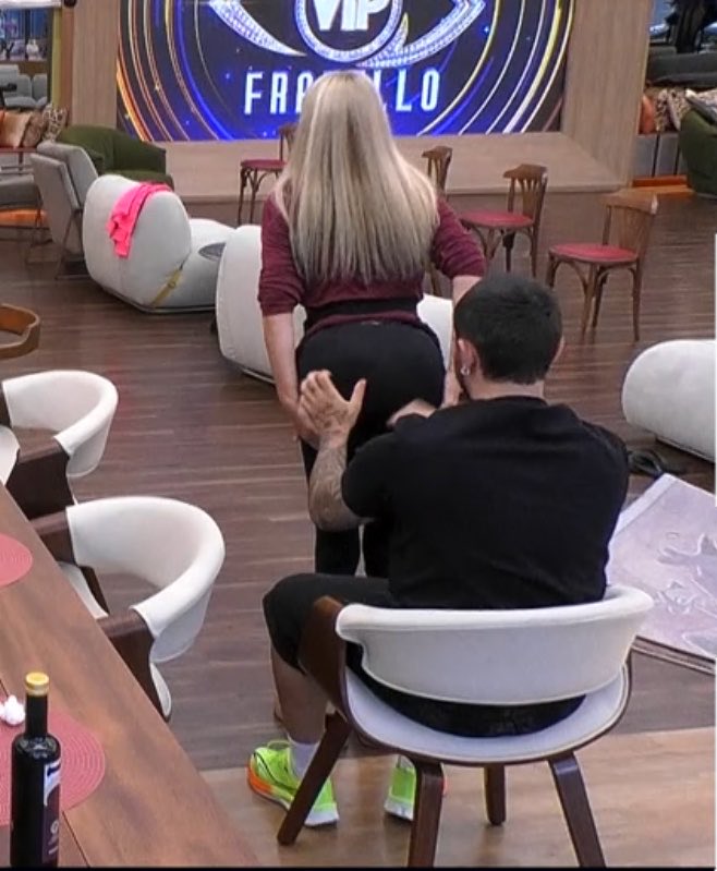 bitchantoo's tweet photo. ☠️ #gfvip https://t.co/CaPHqfgW9m