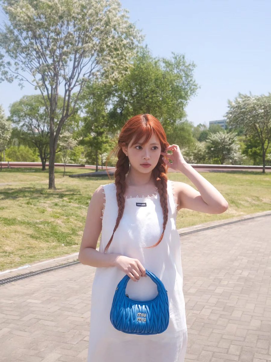 eulnchae's tweet photo. 🌼 Weather felt too pretty to stay inside, so I wore the softest white dress that moves every time the wind touches it. I wanted everything to feel light, calm, and a little dreamy like those peaceful spring days that make you slow down and notice every little thing around you.☀️ https://t.co/rY68Pqu6i7