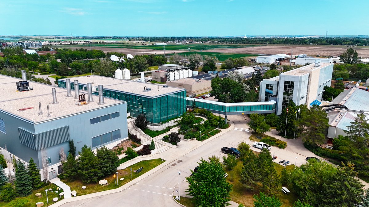 VIDOInterVac's tweet photo. VIDO will temporarily pause high-containment lab research in spring 2026 for planned upgrades, CL3 recertification and initial CL4 certification work—helping ensure readiness for emerging infectious diseases.
 
@USask @USaskResearch  
Learn more: https://t.co/QqmYKVQGPU https://t.co/UA3scmi1TE