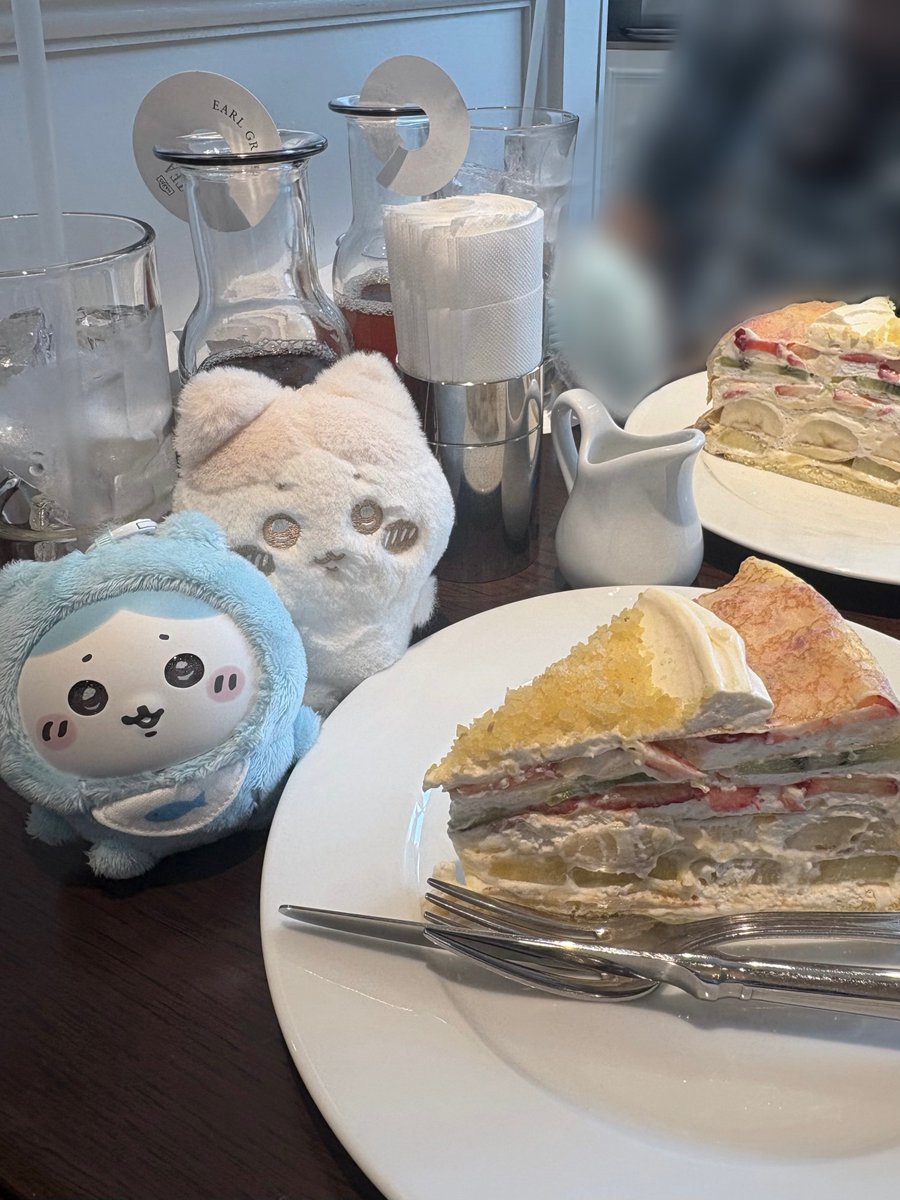 viwzoi's tweet photo. このまえ食べたもの ( ‘-^ )っ🍵🍰🍜 https://t.co/19AoUDsD1y