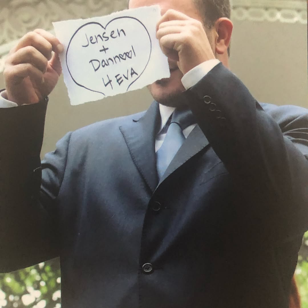 Daily Danneel Ackles tweet media