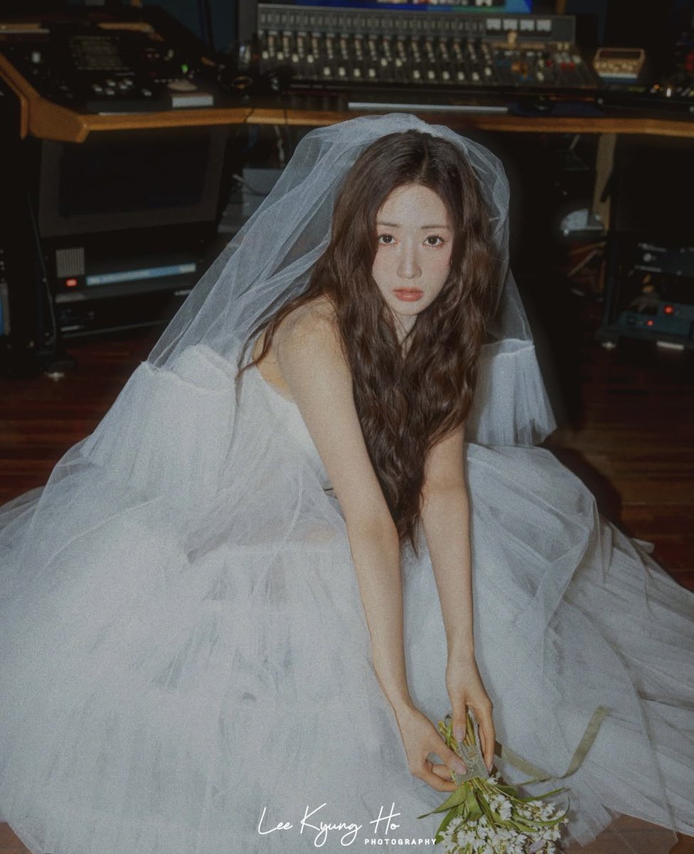 kpoppinkluv's tweet photo. やばい😭😭😭😭
綺麗😭😭😭😭😭✨💕
ボミたん結婚するんや、、って実感する🥹🥹 https://t.co/uOWYzf7VQn