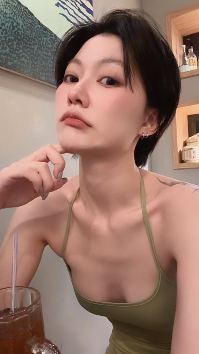 許諾Olivia tweet media