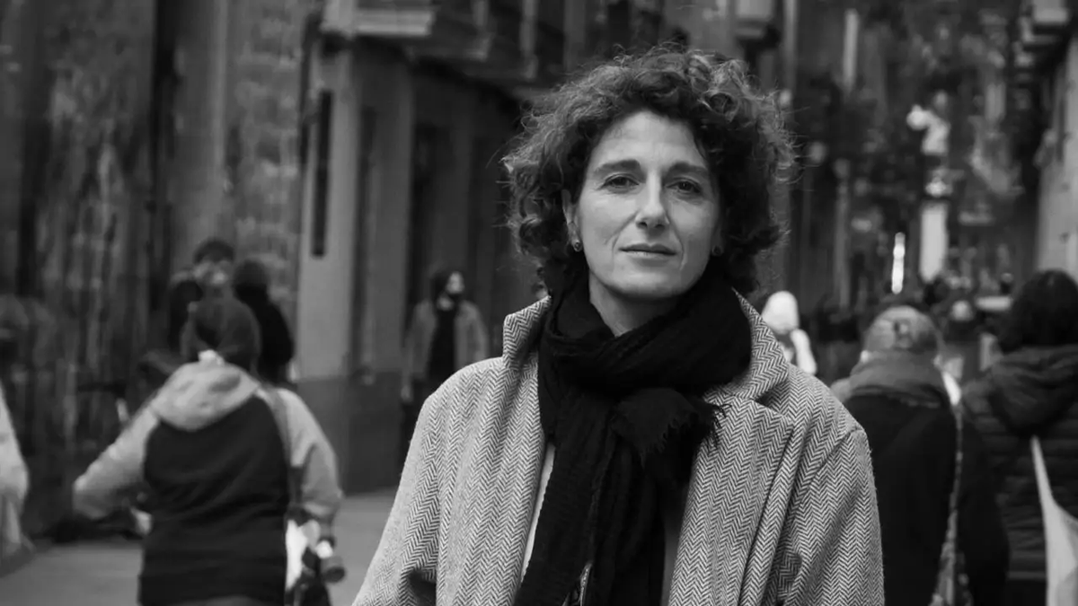 Dan_Brea's tweet photo. “Celebrar lo que ha sido y no solo lo que es, lo que hemos dejado pasar y no solo lo que tenemos: éste es el reto de todo verdadero amor. Amistad de estrellas”. 

Marina Garcés, 'Fuera de clase'. https://t.co/xzNCbsswKc