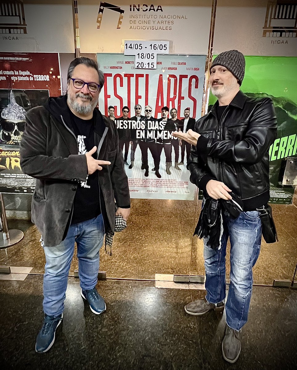 superatones's tweet photo. Estuvimos en el estreno del documental de nuestros queridos @estelares “Nuestros días en mi memoria” en el cine #Gaumont junto a ellos y amigos
Emocionante película que nos transportó a esos días donde nos conocimos y estuvimos muy cercanos. Y seguimos juntos, amigos! https://t.co/68PlA1lIWZ